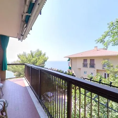 Apartment Affitto Turistico Via Bonomea 219-1 Triest