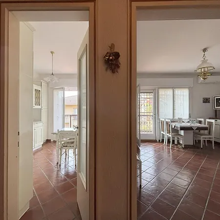 Affitto Turistico Via Bonomea 219-1 דירה